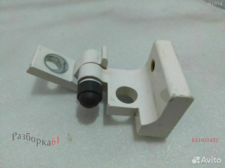 Петля двери volkswagen touareg 7L Задняя левая, верхняя