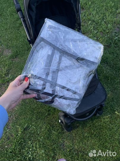 Коляска всесезонная