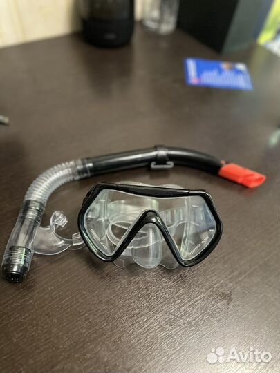 Маска с трубкой для снорклинга