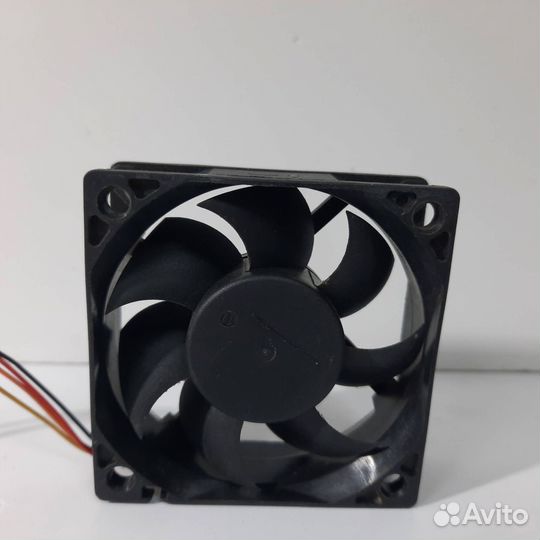 Вентилятор 60x60x20 DC 12V 0.3A Superred CHD6012E