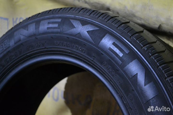 Nexen Classe Premiere 521 215/65 R17