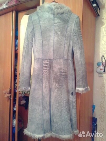 Продам женскую дубленку