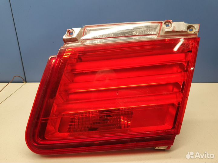 Фонарь в крышку правый BMW 7 F01 F02 2008-2015