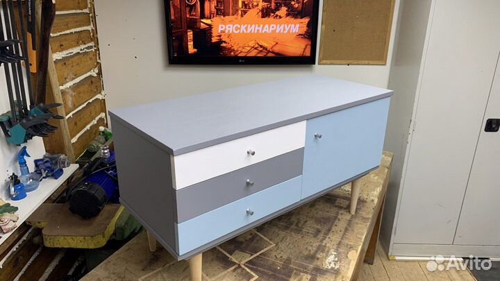 Тумба для гостиной