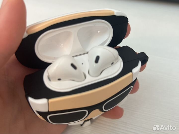 Беспроводные наушники новые