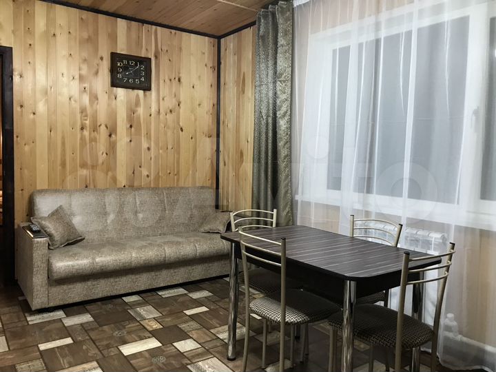 Дом 58 м² на участке 3 сот.