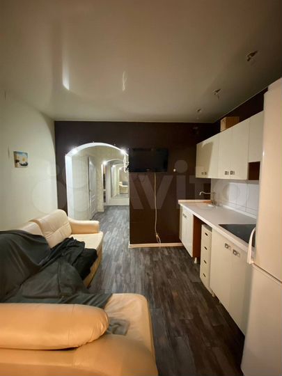 2-к. квартира, 56 м², 11/12 эт.