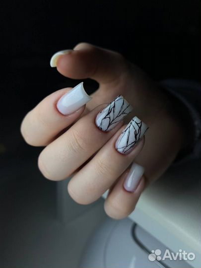 Маникюр с покрытием гель-лак