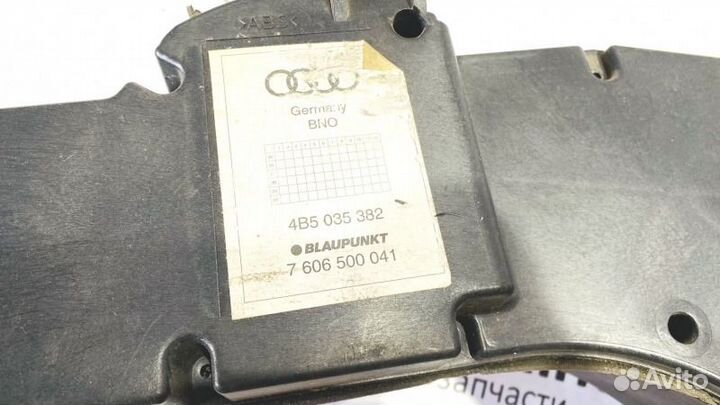 Сабвуфер Audi A6 C5 2.4 ARJ 1999