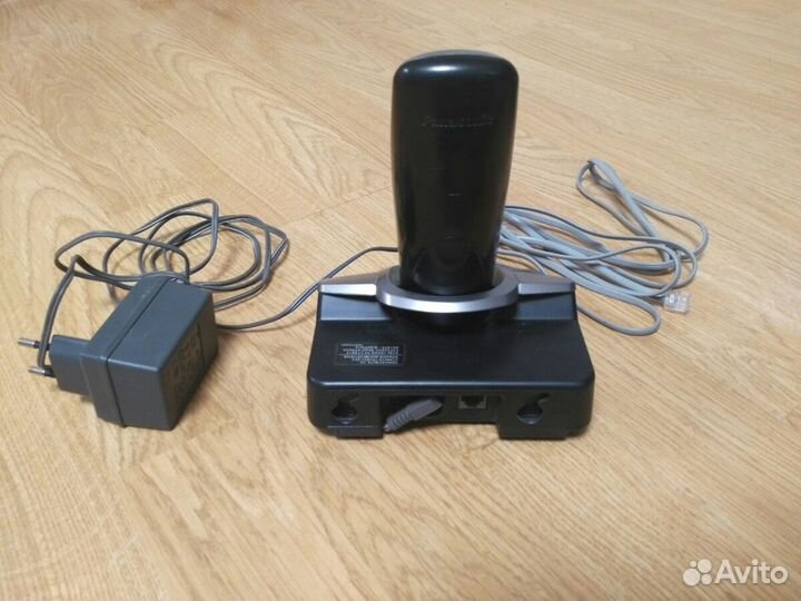 Телефон Panasonic KX-TG1105RUM