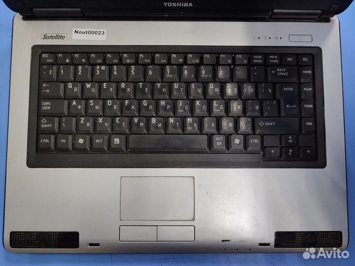 Ноутбук Toshiba Satellite L40-139 (M520 1.60GHz/2