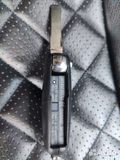 Ключ зажигания vw 5k0837202ad