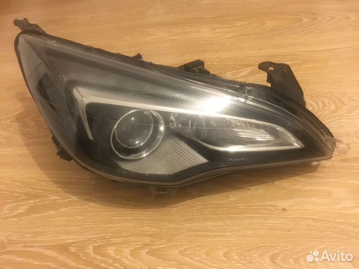 Opel astra J GTC Фара AFL ксенон адаптив