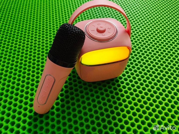 Караоке Колонка с Микрофоном