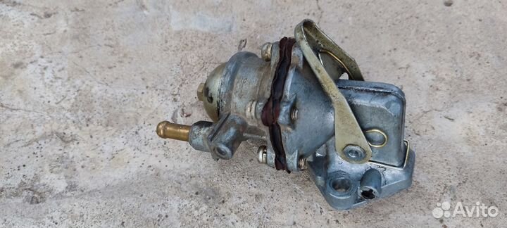 Топлианый насос ваз 2106