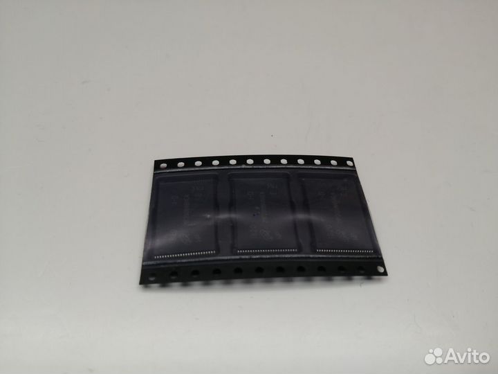 Микросхема памяти MT29F2G08abaeawp-IT:E 1820