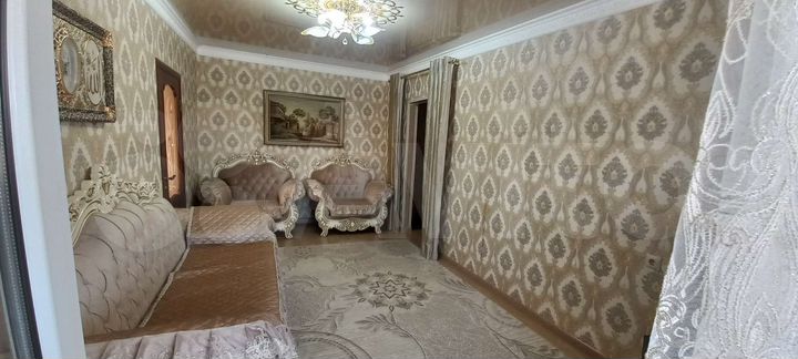 4-к. квартира, 86 м², 4/4 эт.