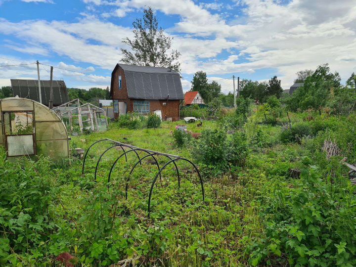 Дом 43 м² на участке 6 сот.