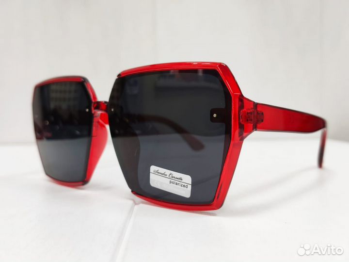 Солнцезащитные очки женские