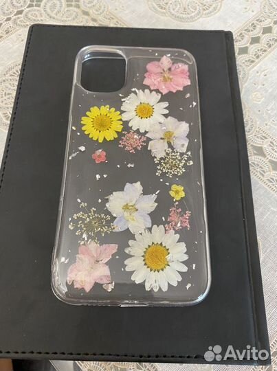 Продается новый чехол на айфон 11