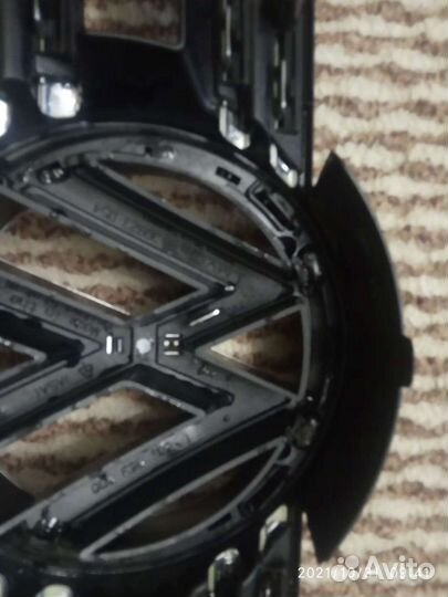 Решетка радиатора volkswagen tiguan 2012