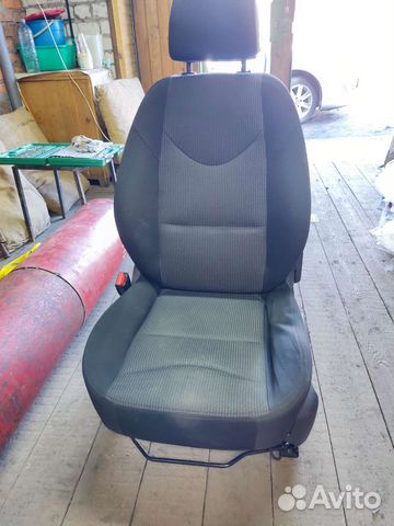 Сиденье водительское