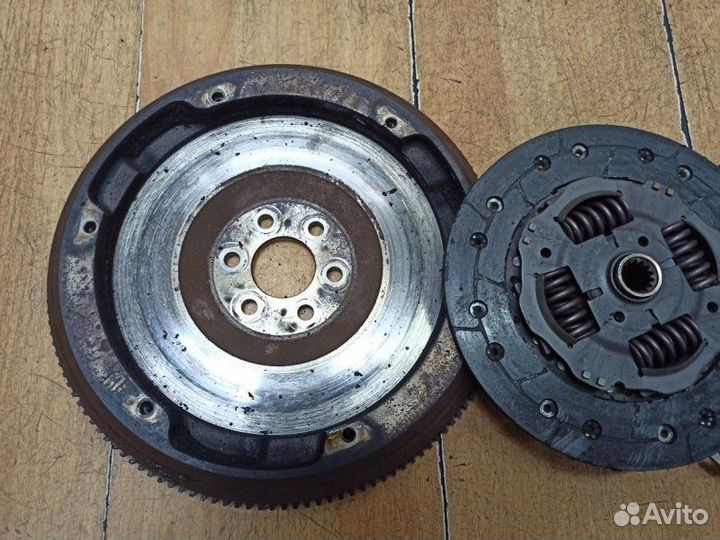 Комплект сцепления Opel Zafira B Z16XE1 2008