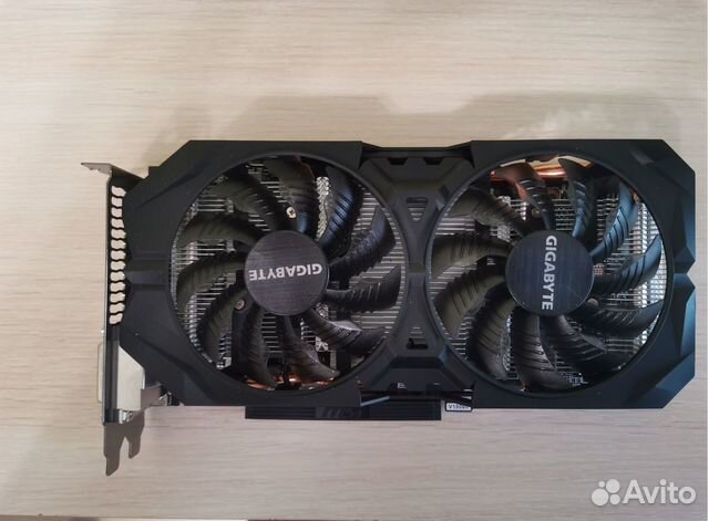Видеокарта gigabyte Radeon R9 380X 4GB