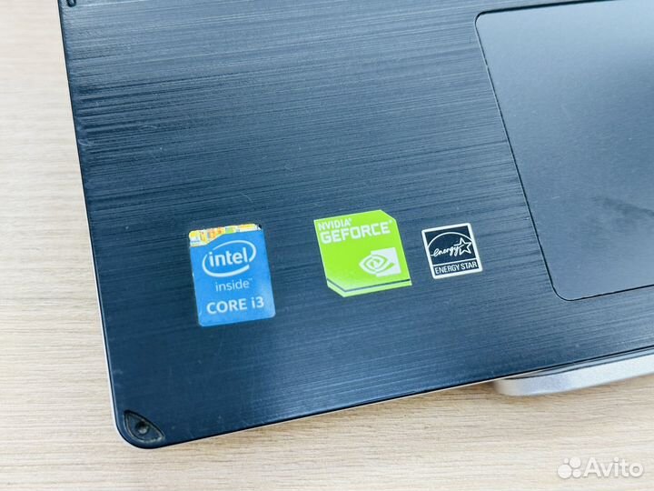 Сенсорный ноутбук GeForce 840M/ Core i3-4030U