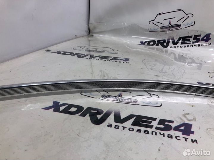 Молдинг двери правый Mercedes-Benz C-Class W204