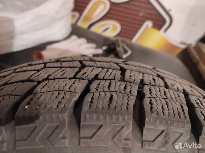 Dunlop Winter Maxx 185/65 R15