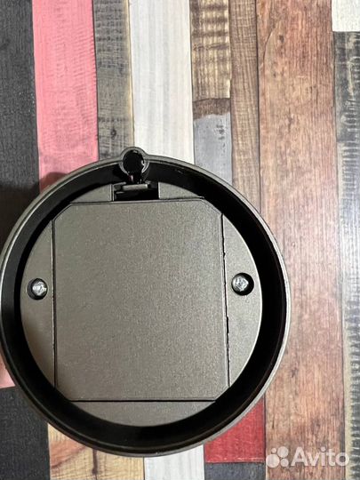 Сенсорный дозатор для жидкого мыла