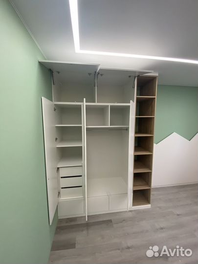 Шкаф для одежды