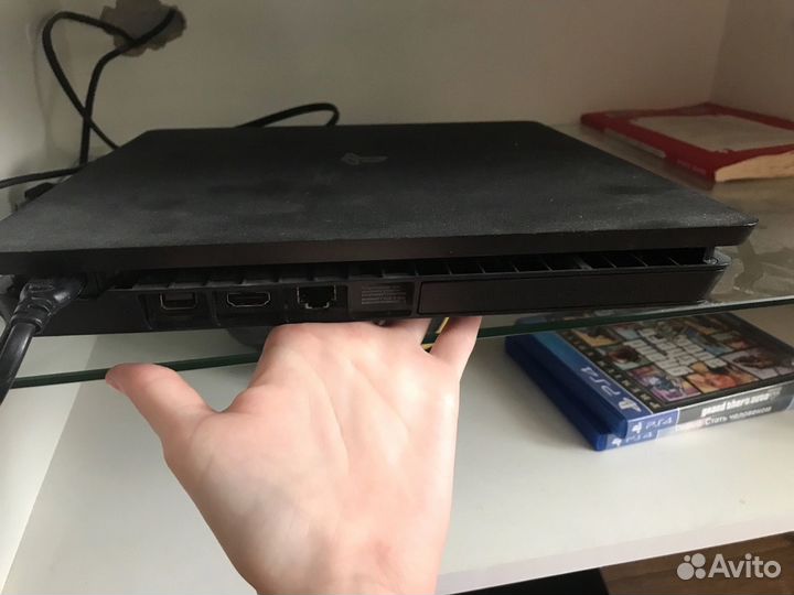 Sony PS4 slim 1tb