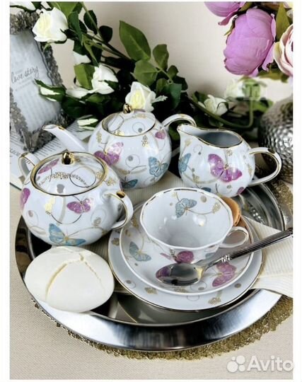 Новый Чайник с изъяном (Сервиз чайный Дулево)