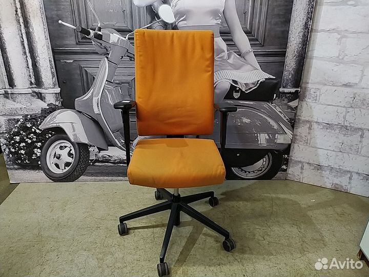 Кресло офисное dauphin бу 12-406