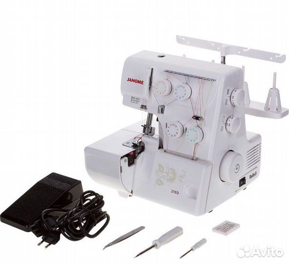 Оверлок Janome 210d