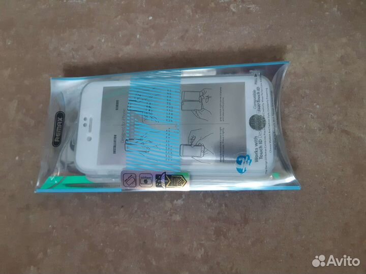 Чехол на iPhone 7