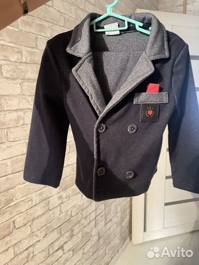 Костюм на мальчика 2 года штаны и пиджак