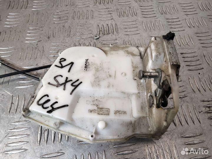 Замок задний левый Suzuki SX4