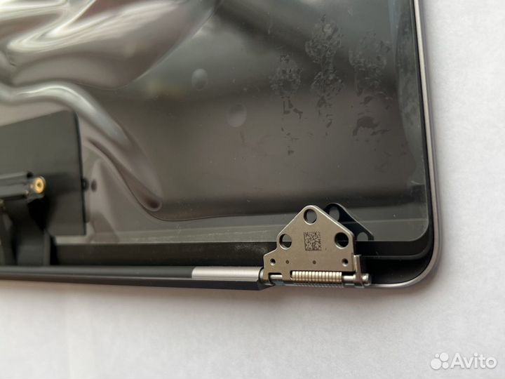 Дисплей MacBook Pro 16” A2141