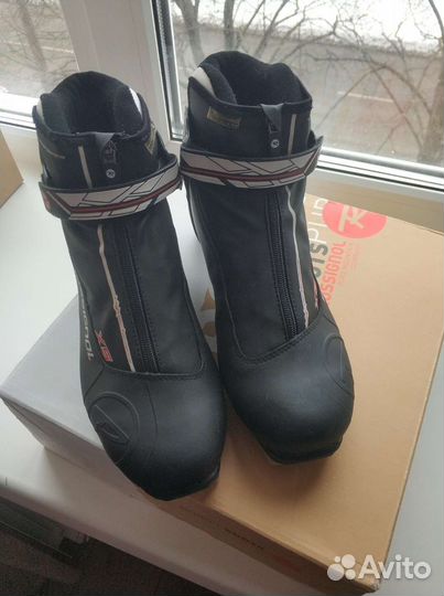 Лыжные ботинки rossignol x5 43