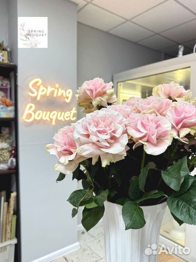 Букет пионовидные розы с доставкой