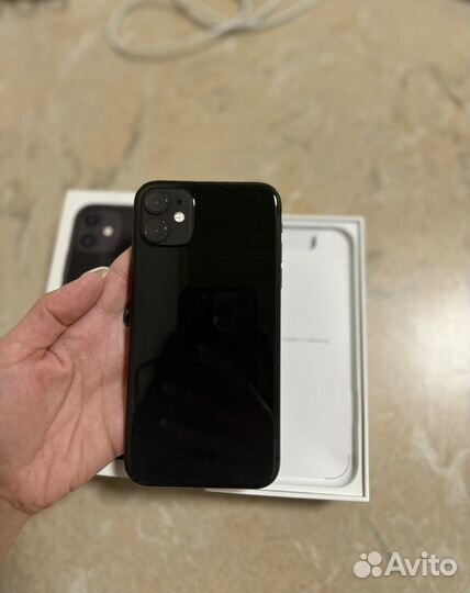 iPhone 11, 128 ГБ