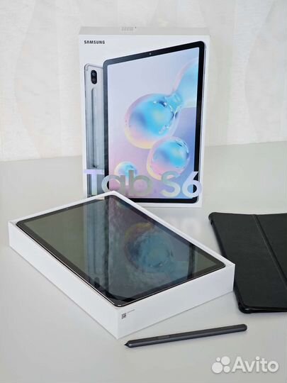 Планшет Samsung Galaxy Tab S6 10.5 Wi-Fi (SM-T860)