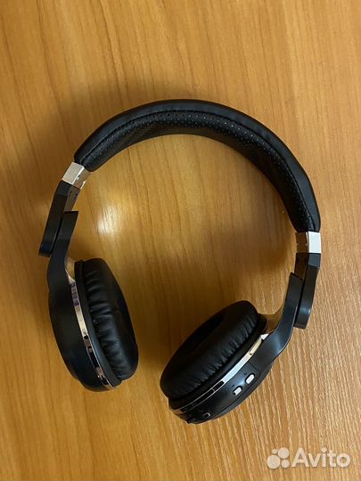 Беспроводные наушники bluedio