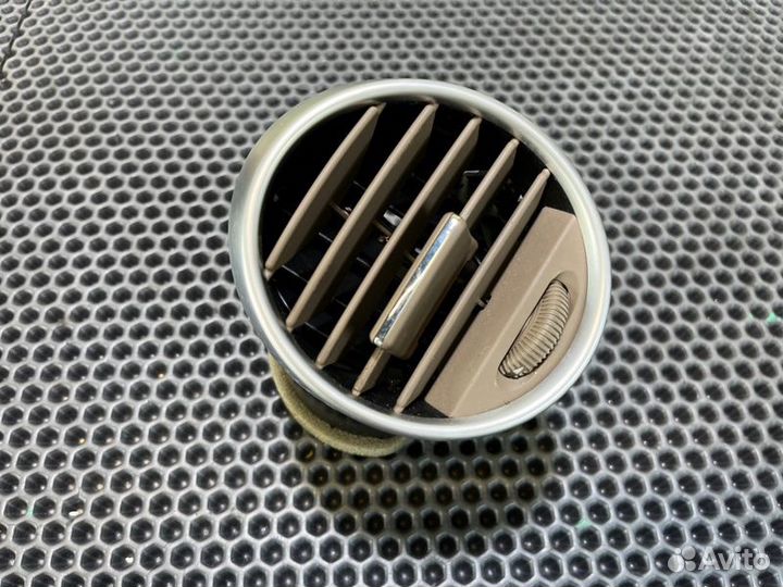 Дефлектор воздушный Mercedes-Benz GL550