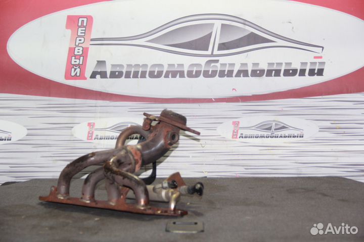 Выпускной коллектор c Toyota Sienta NCP81G 1NZ-FE