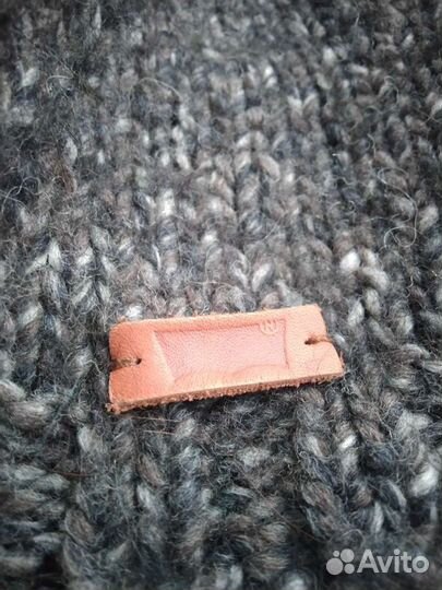 Шапка Levi's, панама Benetton