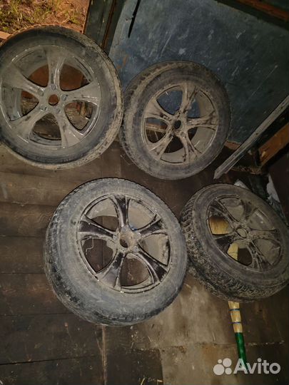 Продам колеса BMW X5